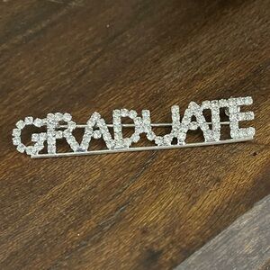 Graduate Brooch NIP rhinestones for the word graduate, let the graduate shine